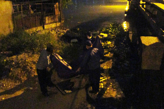 Phát hiện xác chết trôi trên sông Sài Gòn trong đêm